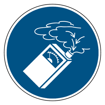 Gebruik handbediend brandblusapparaat — ISO 7010 M048