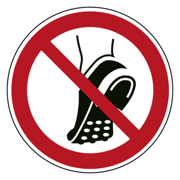 ISO 7010 P035 geen schoenen met metalen noppen — rood-wit verbodsbord